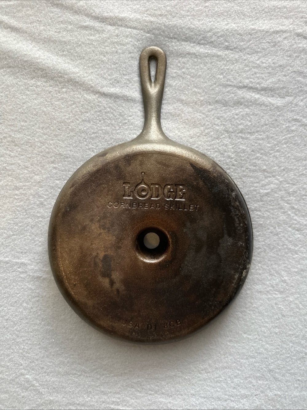 Cast Iron Cornbread Skillet - Brown